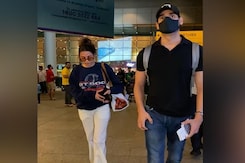 अहान शेट्टी और तानिया श्रॉफ ने एयरपोर्ट पर क्लिक कराई फोटोज अहान शेट्टी और तानिया श्रॉफ ने एयरपोर्ट पर क्लिक कराई फोटोज