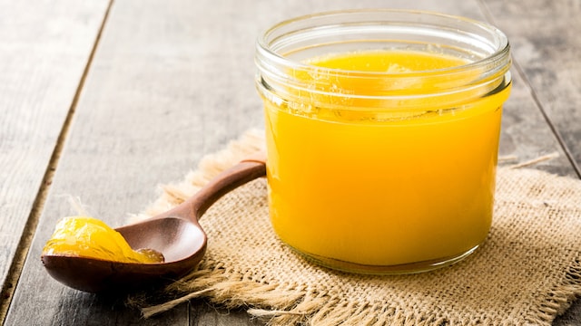 Ghee has a natural shine that can help enhance the skin's natural glow