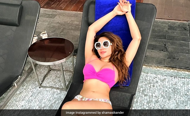 For Shama Sikander, A Pool Day Is Best Done In A Pretty Mix-And-Match Swimsuit