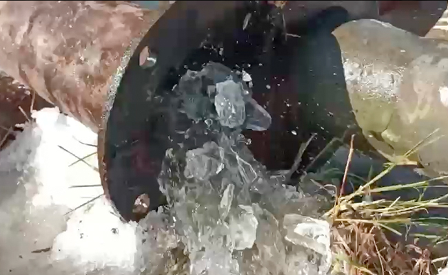 Watch: Ice Flows Out Of Pipes In Kashmir, Parts Of Iconic Dal Lake Freeze