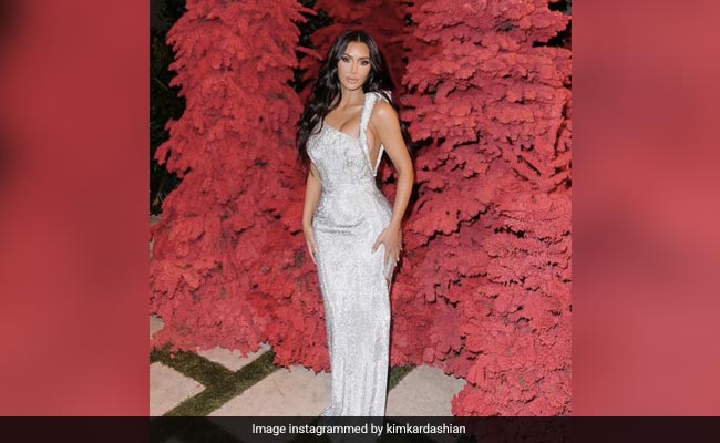 Kim Kardashian Buys Pendant Worn By Princess Diana. Details Here