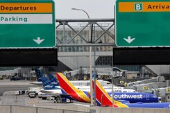 US Air Travel Services Restores Gradually to Life After FAA Computer Outage US Air Travel Services Restores Gradually to Life After FAA Computer Outage