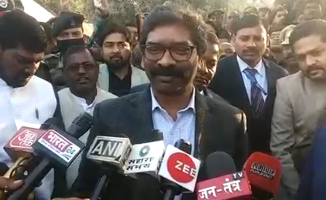 CBI Registers FIR Against Hemant Soren's Aide In Sahibganj 'Illegal Mining' Case