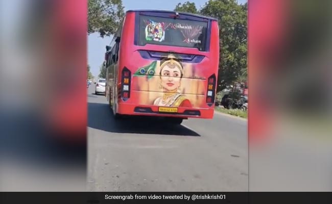 Spotted: Trisha's <i>Ponniyin Selvan</i> Poster On A Bus. Watch