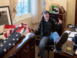 US Rioter Who Put His Feet On Nancy Pelosi's Desk Gets 4.5 Years In Jail US Rioter Who Put His Feet On Nancy Pelosi's Desk Gets 4.5 Years In Jail