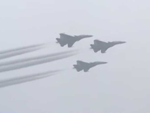 Watch: Sukhois Exhibit Trishul Manoeuvre At Fly Past On Republic Day