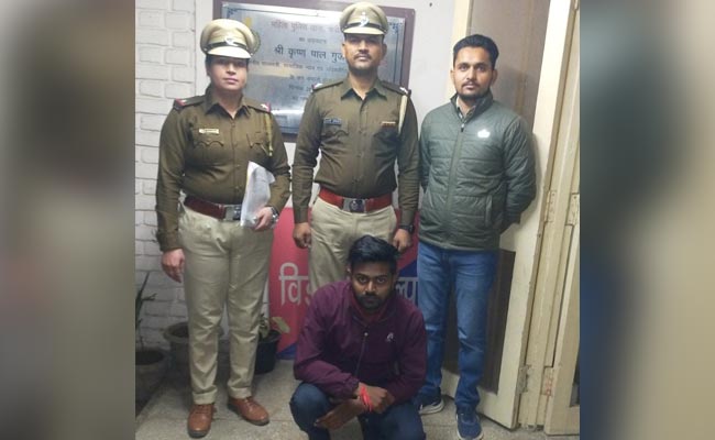 लड़की को शादी का झांसा देकर शारीरिक संबंध बनाए, अश्लील वीडियो बनाकर किया ब्लैकमेल; आरोपी गिरफ्तार