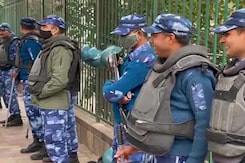Riot Police At Delhi's Jamia Over BBC Film Screening, Students Detained Riot Police At Delhi's Jamia Over BBC Film Screening, Students Detained
