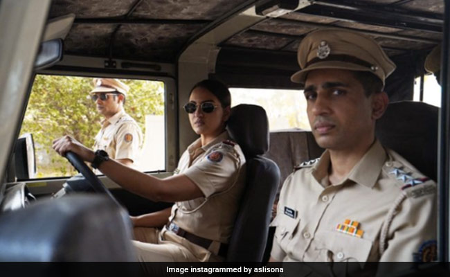 बर्लिन इंटरनेशनल फिल्म फेस्टिवल में  'दहाड़' लगाएंगी सोनाक्षी सिन्हा, फेस्टिवल में प्रीमियर होने वाली पहली इंडियन वेब सीरीज