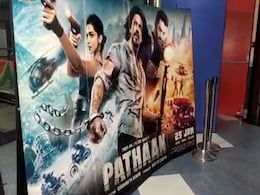 'पठान' फिल्म को लेकर कई शहरों में बढ़ाई गयी सुरक्षा, टिकटों की हो चुकी है रिकॉर्ड एडवांस बुकिंग 'पठान' फिल्म को लेकर कई शहरों में बढ़ाई गयी सुरक्षा, टिकटों की हो चुकी है रिकॉर्ड एडवांस बुकिंग