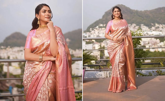 Mrunal Thakur Spells Elegance In Every Language In Her Pastel <i>Benarasi Saree</i>