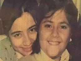 फोटो में दिख रही ये बच्ची आज है टेलीविजन क्वीन, करोड़ों दिलों पर करती है राज, पहचाना? फोटो में दिख रही ये बच्ची आज है टेलीविजन क्वीन, करोड़ों दिलों पर करती है राज, पहचाना?