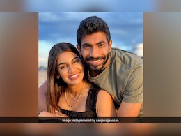 कोई डांस में मास्टर तो कोई पॉलिटिशियन, जानिए टॉप 10 भारतीय क्रिकेटर्स की पत्नियां क्या करती हैं? कोई डांस में मास्टर तो कोई पॉलिटिशियन, जानिए टॉप 10 भारतीय क्रिकेटर्स की पत्नियां क्या करती हैं?