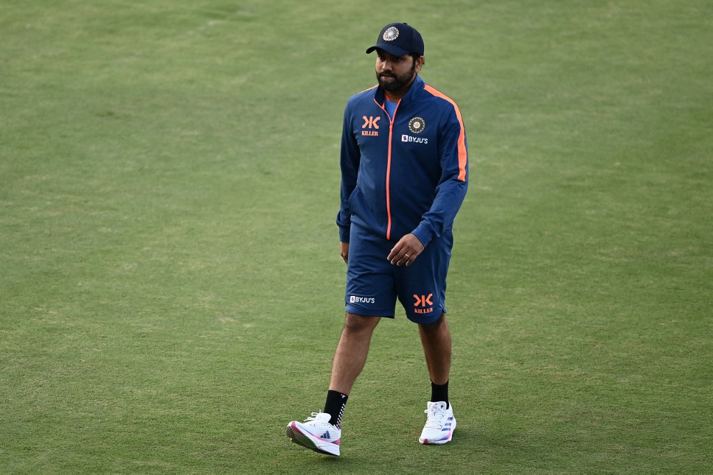 Rohit Sharma: न्यूजीलैंड पर जीत के बावजूद कप्तान रोहित ने जताया अफ़सोस, कह दी ये बड़ी बात