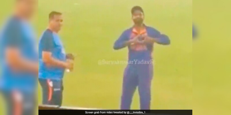 Fan asks '<i>Hamara Sanju Kidhar Hai</i>', Suryakumar Yadav's Response Wins Hearts. Watch - Vimarsana News