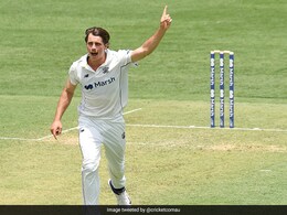 IND vs AUS Test: ऑस्ट्रेलिया 150 KMPH से गेंद करने वाले इस धातक पेसर को भारत के खिलाफ कर सकता है 'लॉन्च' IND vs AUS Test: ऑस्ट्रेलिया 150 KMPH से गेंद करने वाले इस धातक पेसर को भारत के खिलाफ कर सकता है 'लॉन्च'