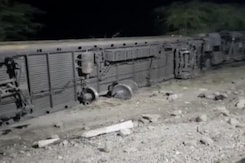 8 Coaches Of Mumbai-Jodhpur Train Derail In Rajasthan 8 Coaches Of Mumbai-Jodhpur Train Derail In Rajasthan