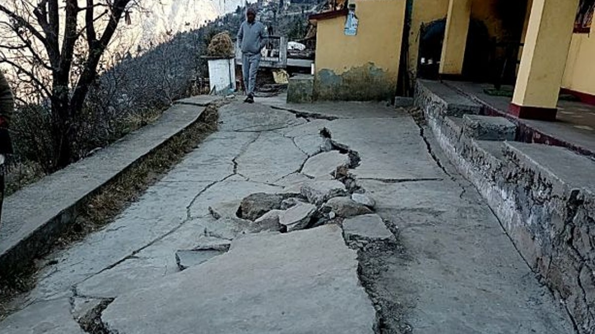 Several Houses, Temple Collapsed In Joshimath Last Week: Locals