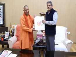 CM योगी से महिंद्रा समूह के अध्यक्ष आनंद महिंद्रा ने की मुलाकात, निवेश की संभावनाओं पर हुई चर्चा CM योगी से महिंद्रा समूह के अध्यक्ष आनंद महिंद्रा ने की मुलाकात, निवेश की संभावनाओं पर हुई चर्चा