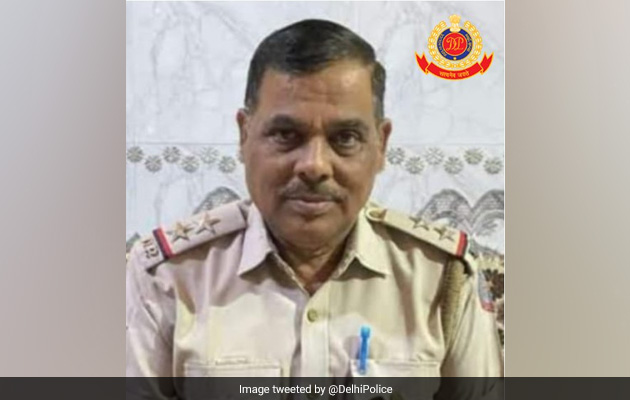Delhi Cop Hit By Car, Dragged For Few Meters; Dies Days Before Retirement