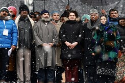 Snow-Capped Finale To Rahul Gandhi's Bharat Jodo Yatra In Kashmir Snow-Capped Finale To Rahul Gandhi's Bharat Jodo Yatra In Kashmir