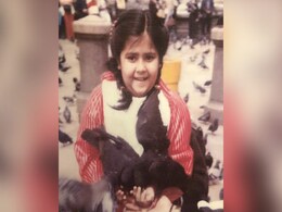 फोटो में दिख रही यह बच्ची है सुपरस्टार की बेटी, अकेले इसके दम पर चलती है टीवी इंडस्ट्री, कईयों को बनाया है स्टार, पहचाना आपने ? फोटो में दिख रही यह बच्ची है सुपरस्टार की बेटी, अकेले इसके दम पर चलती है टीवी इंडस्ट्री, कईयों को बनाया है स्टार, पहचाना आपने ?