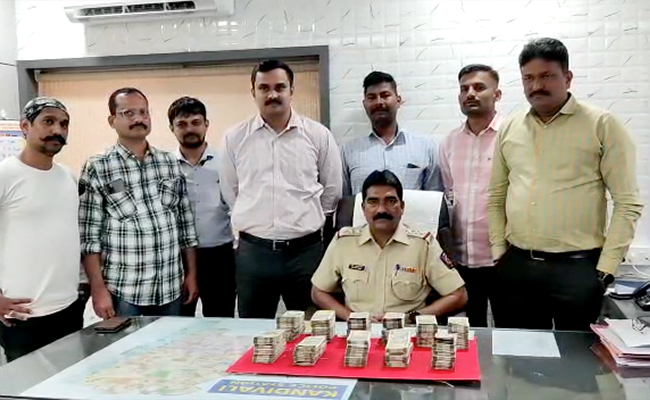 मुंबई : मालिक के 35 लाख लेकर फरार ड्राइवर को पुलिस ने 12 घंटे में दबोचा