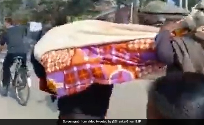 Unable To Pay For Ambulance, Man Walks Home With Mother's Body On Shoulder In Bengal