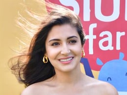 "When In Thailand": Anushka Sharma Couldn't Miss This Refreshing Drink