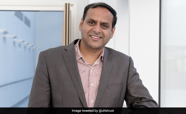 Indian-Origin Doctor Saves Co-Passenger Who Had 2 Cardiac Arrests Mid-Air