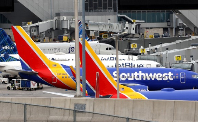 Over 1,000 US Flights Cancelled Due To Winter Storm