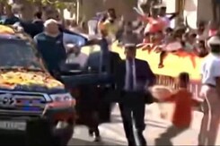 Security Breach At PM's Karnataka Roadshow, Teen Runs To Him With Garland Security Breach At PM's Karnataka Roadshow, Teen Runs To Him With Garland