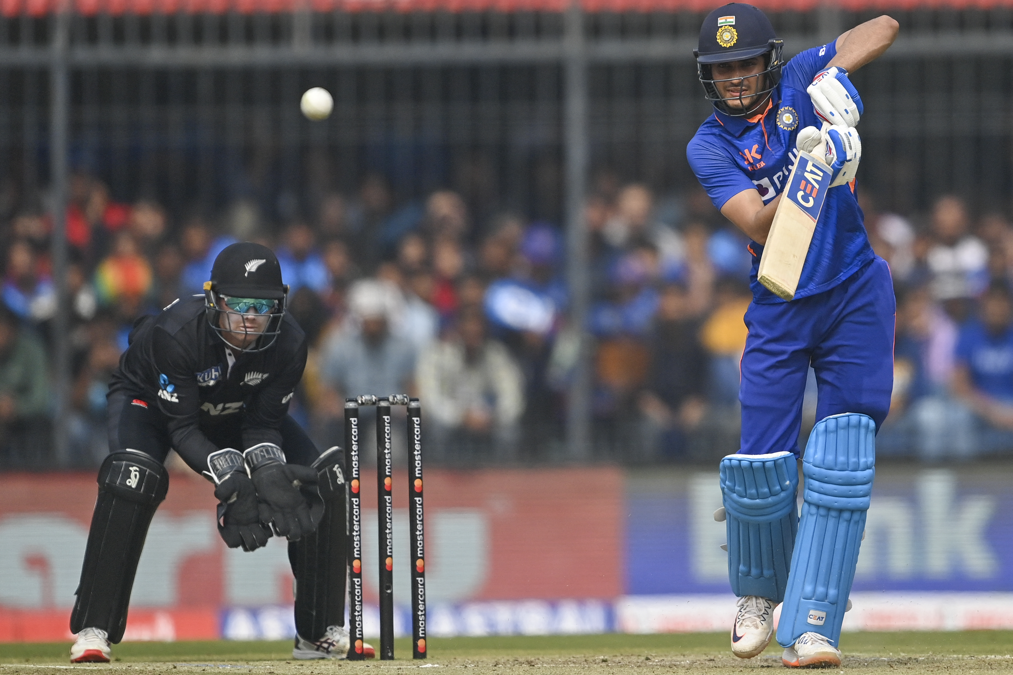 IND vs NZ ODI: Shubman Gill ने किया करिश्मा, शतक लगाकर की Babar Azam के इस विश्व रिकॉर्ड की बराबरी