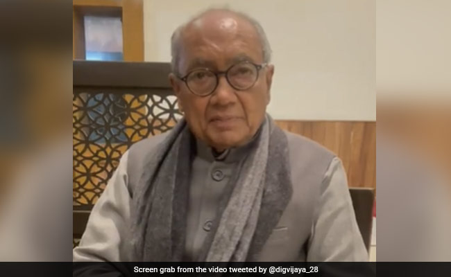 "Blot On India": BJP Slams Digvijaya Singh For Dig At Jyotiraditya Scindia