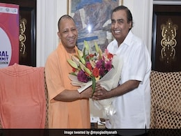 यूपी में 5 लाख करोड़ रुपये का होगा निवेश, मुंबई में योगी आदित्यनाथ से कई उद्योगपतियों ने की मुलाकात यूपी में 5 लाख करोड़ रुपये का होगा निवेश, मुंबई में योगी आदित्यनाथ से कई उद्योगपतियों ने की मुलाकात