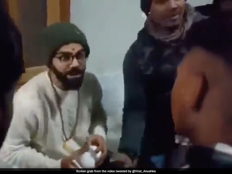 Watch: "<i>Bhai Ashram Hai Ye</i>", Virat Kohli Politely Requests Fans To Not Film Video