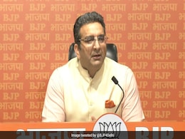 BBC के दफ़्तरों में इनकम टैक्स टीम पहुंचने पर BJP ने कहा, "देश संविधान और नियमों से चलता है..." BBC के दफ़्तरों में इनकम टैक्स टीम पहुंचने पर BJP ने कहा, "देश संविधान और नियमों से चलता है..."