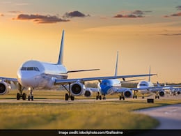 अयोध्या एयरपोर्ट पर उड़ानों की संख्या 100 तक पहुंचने की उम्मीद अयोध्या एयरपोर्ट पर उड़ानों की संख्या 100 तक पहुंचने की उम्मीद