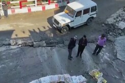 "It's Sinking": Holy Town In Uttarakhand Stares At Exodus As Houses Crack "It's Sinking": Holy Town In Uttarakhand Stares At Exodus As Houses Crack