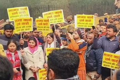 AAP-BJP Face-Off Over Delhi Mayor Election AAP-BJP Face-Off Over Delhi Mayor Election