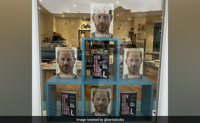 Prince Harry's 'Spare' Displayed Next To 'How To Kill Your Family' Novel In Bookshop