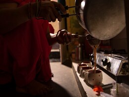 क्या आप भी चाय बनाने के बाद चायपत्ती को फेंक देती हैं, अब से ना करें ऐसा बल्कि ऐसे करें इस्तेमाल क्या आप भी चाय बनाने के बाद चायपत्ती को फेंक देती हैं, अब से ना करें ऐसा बल्कि ऐसे करें इस्तेमाल