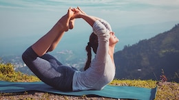 Yoga Day 2025: बेलीफॅटपासून ते पचनप्रक्रियेपर्यंतच्या सर्व समस्या होतील दूर, या आसनांचा करा सराव