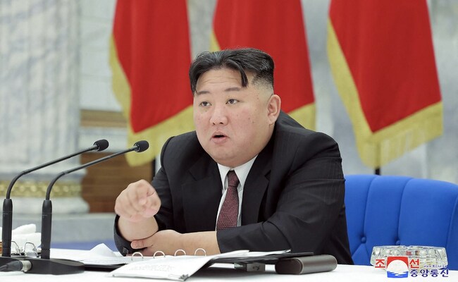 Kim Jong Un Seen With This Gadget At North Korea Missile Launch