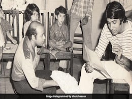 फोटो में अमिताभ बच्चन के साथ नजर आ रहा ये बच्चा अब है बॉलीवुड का सुपरस्टार, पहली ही फिल्म चमकी थी किस्मत, पहचाना ? फोटो में अमिताभ बच्चन के साथ नजर आ रहा ये बच्चा अब है बॉलीवुड का सुपरस्टार, पहली ही फिल्म चमकी थी किस्मत, पहचाना ?