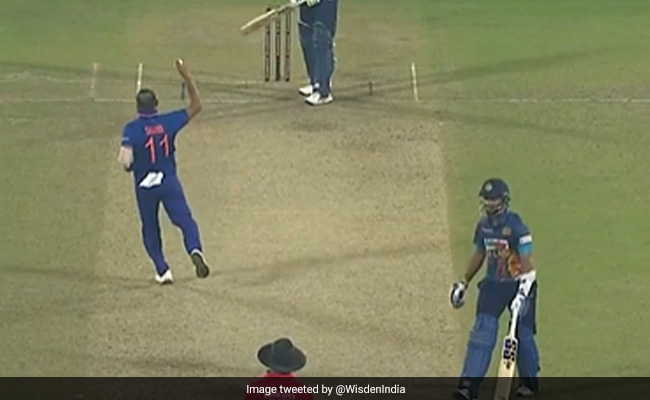 शमी ने श्रीलंकाई कप्तान को किया 'रन आउट' रोहित ने वापस लिया फैसला, जयसूर्या ने कहा शुक्रिया!