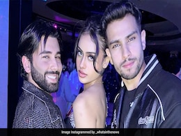 न्यासा देवगन ने ओरहान अवात्रामणि के साथ दुबई में सेलिब्रेट किया न्यू ईयर, दोस्तों संग स्टाइलिश अंदाज में दिखीं काजोल की बेटी न्यासा देवगन ने ओरहान अवात्रामणि के साथ दुबई में सेलिब्रेट किया न्यू ईयर, दोस्तों संग स्टाइलिश अंदाज में दिखीं काजोल की बेटी