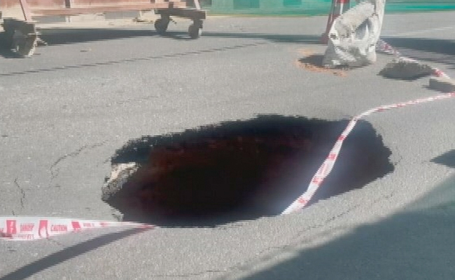 Bengaluru Road Caves In During Metro Work 2 Days After Pillar Tragedy
