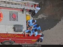 Moving Oil Tanker Catches Fire In Maharashtra's Raigad, Halts Traffic Moving Oil Tanker Catches Fire In Maharashtra's Raigad, Halts Traffic