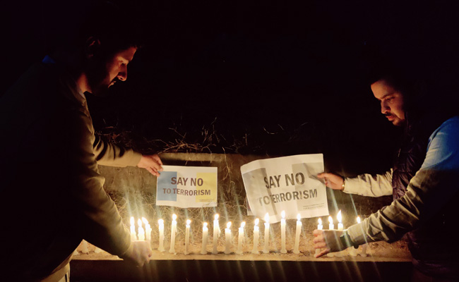 "मेरी दुनिया खत्म हो चुकी है" : राजौरी आतंकी हमले में दोनों बेटों को गंवाने वाली मां ने बयां किया दर्द